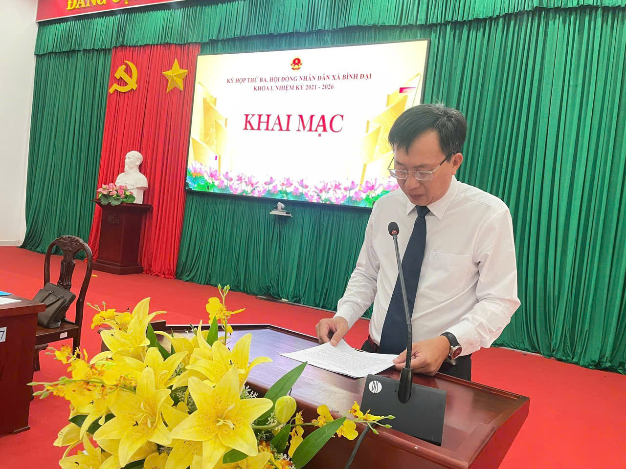 Hội đồng nhân dân xã Bình Đại tỉnh Vĩnh Long tổ chức kỳ họp Lần 3 nhiệm kỳ 2021-2026