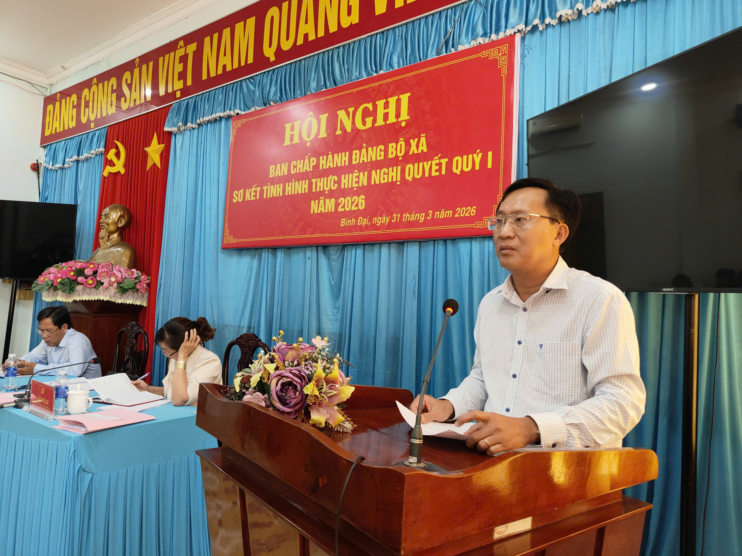 Ban chấp hành Đảng bộ xã Bình Đại tổ chức hội nghị sơ kết tình hình thực hiện Nghị Quyết quý năm 2026